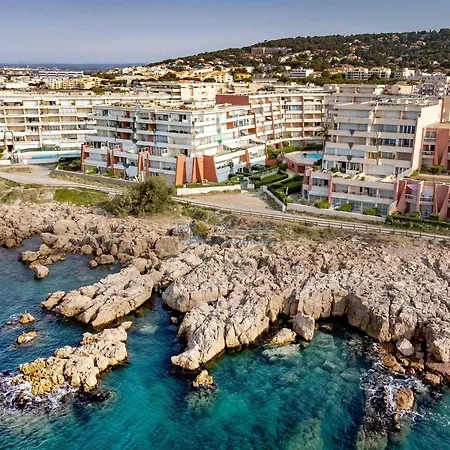 2 pièces cabine climatisé avec terrasse à Sète - FR-1-472A-166 Appartement Sète