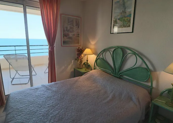 2 pièces cabine climatisé avec terrasse à Sète - FR-1-472A-166 * Sète